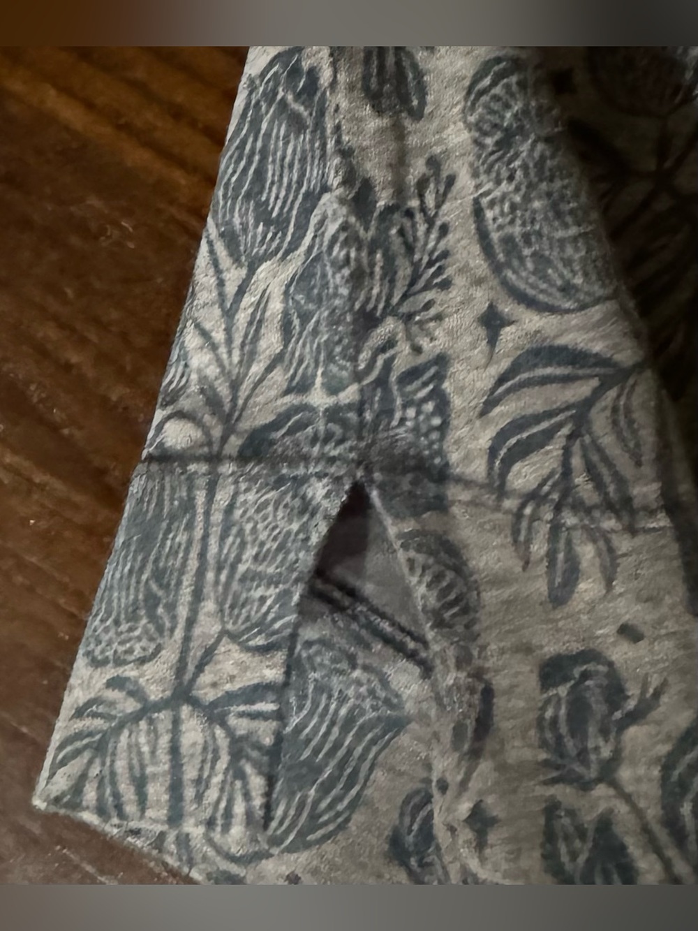 Anthropologie size M cropped tee shirt Bloomingprint floral botanical cuffs - Picture 5 of 14